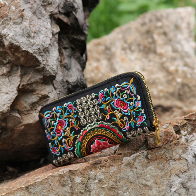 Vintage Wallet Hand Embroidered Clutch Folk Style Ladies Etsy