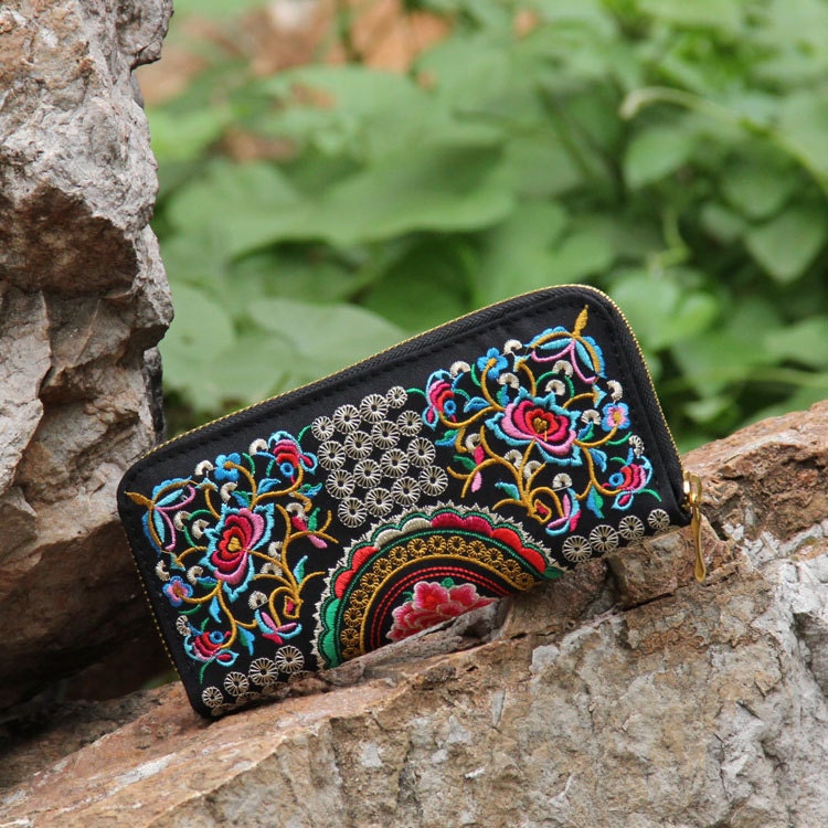 Vintage Wallet Hand Embroidered Clutch Folk Style Ladies - Etsy