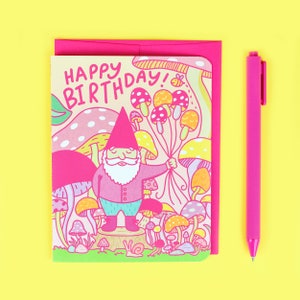 Carte d'anniversaire gnome, carte d'anniversaire champignon, cottagecore, anniversaire dans la forêt, région boisée, printemps, carte de jardinage, carte champignon, nain