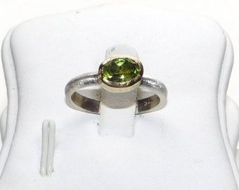 Grüner Peridot Ring  - Peridotring -Silber und Gold 585 14 K Geburtsstein -  Verlobungsring - Stapelring