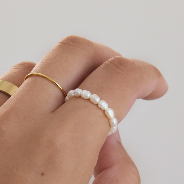 Pearl Bead Ring - Freshwater Pearl Bead Elastic Pearl Ring Rice Pearl Ring Tiny Pearl Ring Pearl Beaded Ring 2.5mm Pearl Seed Pearl Rings