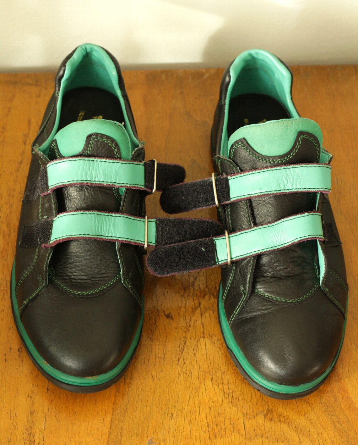 Leather Shoes / Vintage Sport Shoes / Velcro fastening