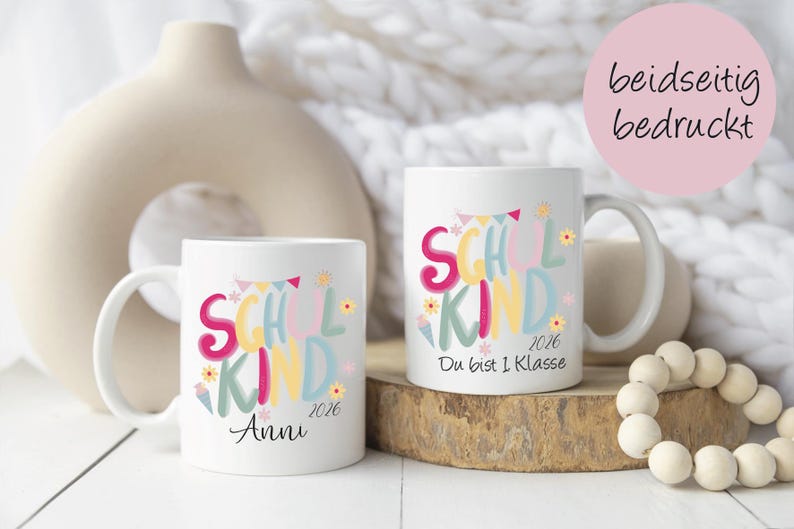 Beidseitig bedruckt Schulkind 2026 Design auf personalisierter Kindertasse – buntes Einschulungsmotiv