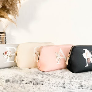 personalized cosmetic bag, makeup bag with name, bag with monogram, gift idea for her, Mother's Day gift image 6