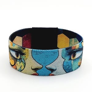Eyes Wide, Reversible Elastic Wristband | Unique Art Piece for Your Wrist | Perfect Gift for Any Occasion. Motivational Bracelet