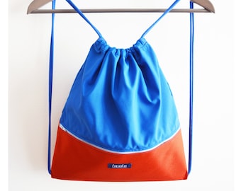 Summer gym bag backpack beach bag festival bag water resistant waterproof color block blue orange hipster colorful happy minimalist backpack