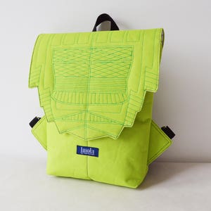 Rucksack neongrün Hipster Rucksack Rucksack Fahrradtasche wasserdicht kleiner Mini Rucksack Zürichtoren geometrisch schlicht minimalistisch neon Bild 1