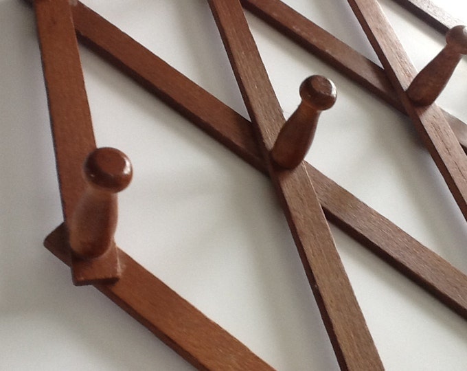 Vintage Expandable Wooden Coat Rack / Wall Rack / Mug Rack / Etsy