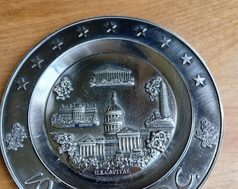 Washington, DC Souvenir Plate / Several Monuments & Important Sights / DC Memorabilia
