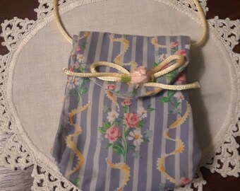 Vintage Avon Sachet Purse or Satchel