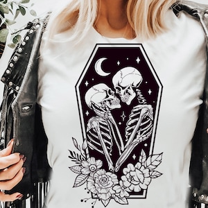 De Geliefden SVG, De Geliefden tarotkaart svg, Skeleton liefhebbers svg, Valentijn skeletten svg, Kist skelet svg