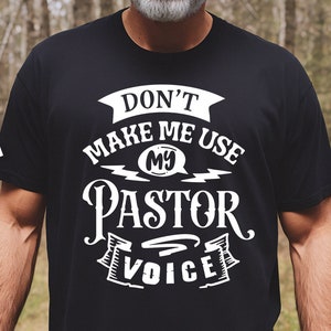 Få mig inte att använda min pastorröst svg, Pastor svg, Rolig pastor t-shirt svg, Be svg, Kristet kors svg