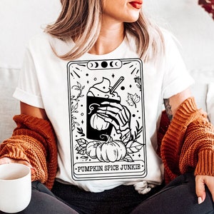La carta de tarot de especias de calabaza SVG, adicto a las especias de calabaza svg, tarot de especias de calabaza svg, latte de especias de calabaza svg, tarjeta de tarot svg