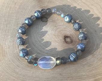 Labradorite, opalite, and Czech bead bracelet, labradorite bracelet, opalite bracelet, Czech glass bead bracelet, boho stretch bracelet