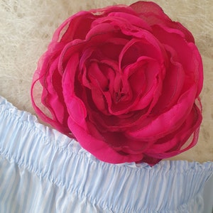 Fuchsia rosa organzablombrosch: Stark rosa corsagenål, present till dig själv bild 1