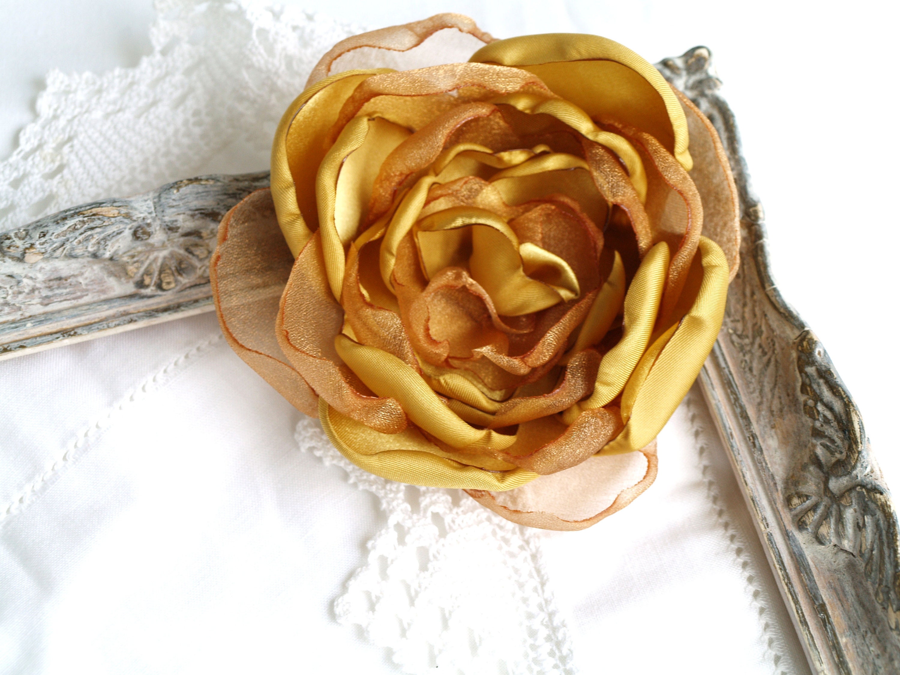 MyFlowerAccessories Silk Flower Brooch, Gold Organza Flower Hair Clip, Golden Flower Broach Pin, Bridal Hair Piece, Boho Wedding, Mother of Bride, Flower Gift