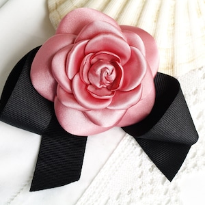 Dust rose pink flower brooch with bow, Camellia flower pin, Camellia corsage brooch, Pink brooch, Fabric Camellia brooches, Pink Black