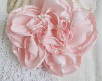 Pale Pink Flower Brooch, Light Pink Flower Hair Clip, Fabric Flower Broach Pin, Floral Fascinate, Corsage Flower Pink, Silk Flowers, Prom