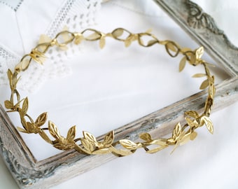 Gold Laurel Wreath | Leaf Crown | Unisex Greek Roman Headpiece for Toga Party or Cosplay