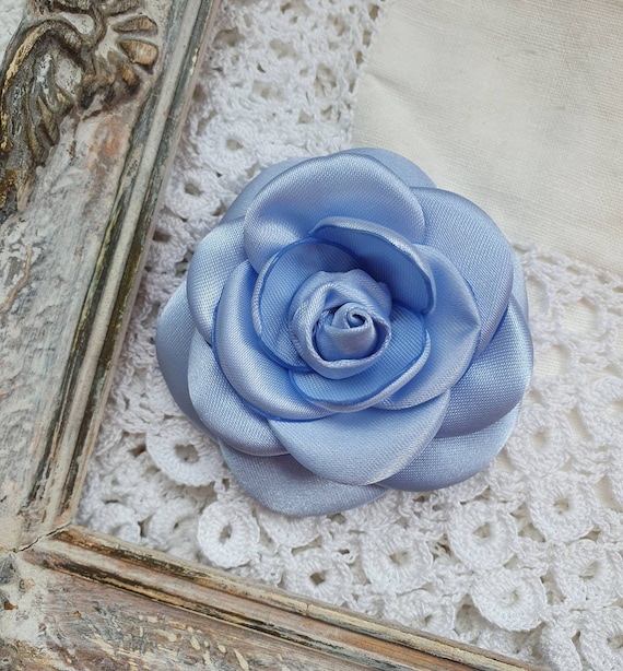 Handmade Fabric Camellia Flower Brooch for Women Elegant Lapel Pin Corsage  Korean Fashion Clothing Jewelry Accessories - AliExpress