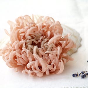 Blush flower brooch, Pink powder flower accessory, Flower hair clip, Corsage flower brooch, Gift for her, Silk flower pins, Chrysanthemum