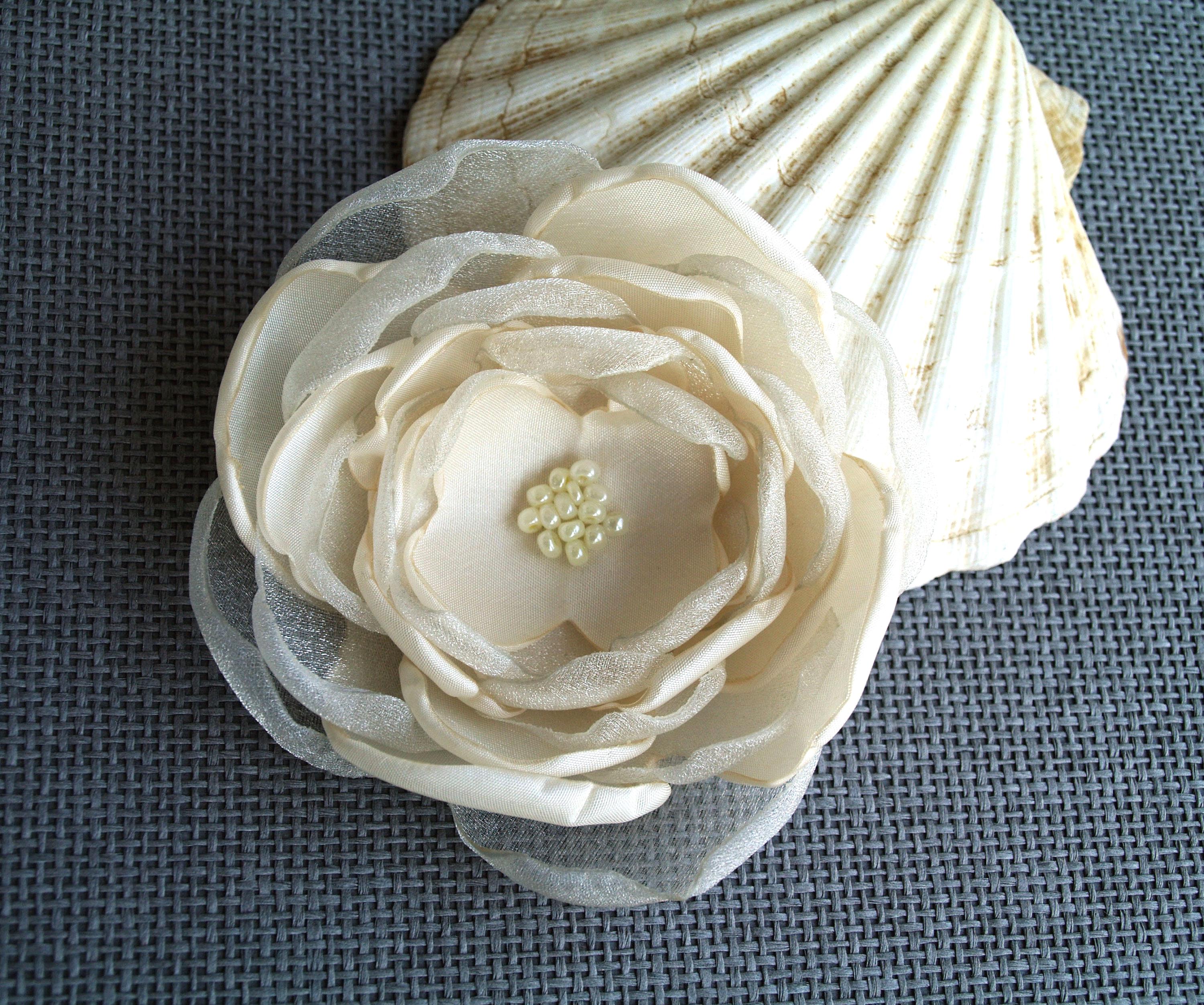 Bundle of 23 Fabric flower Brooch / Hair Clip Harmony Trio – Tsumami Zaiku Flower Clip & Brooch – Kodama  main image 3