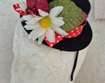 Black Mini Top Hat: Mary Poppins Style, Daisies & Strawberries - Etsy