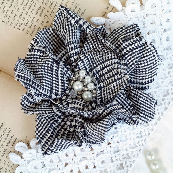 Tweed flower brooch, Plaid corsage flower pin, Black white tweed flower, wrinkled fabric flower, Women accessories, vintage inspired, gift