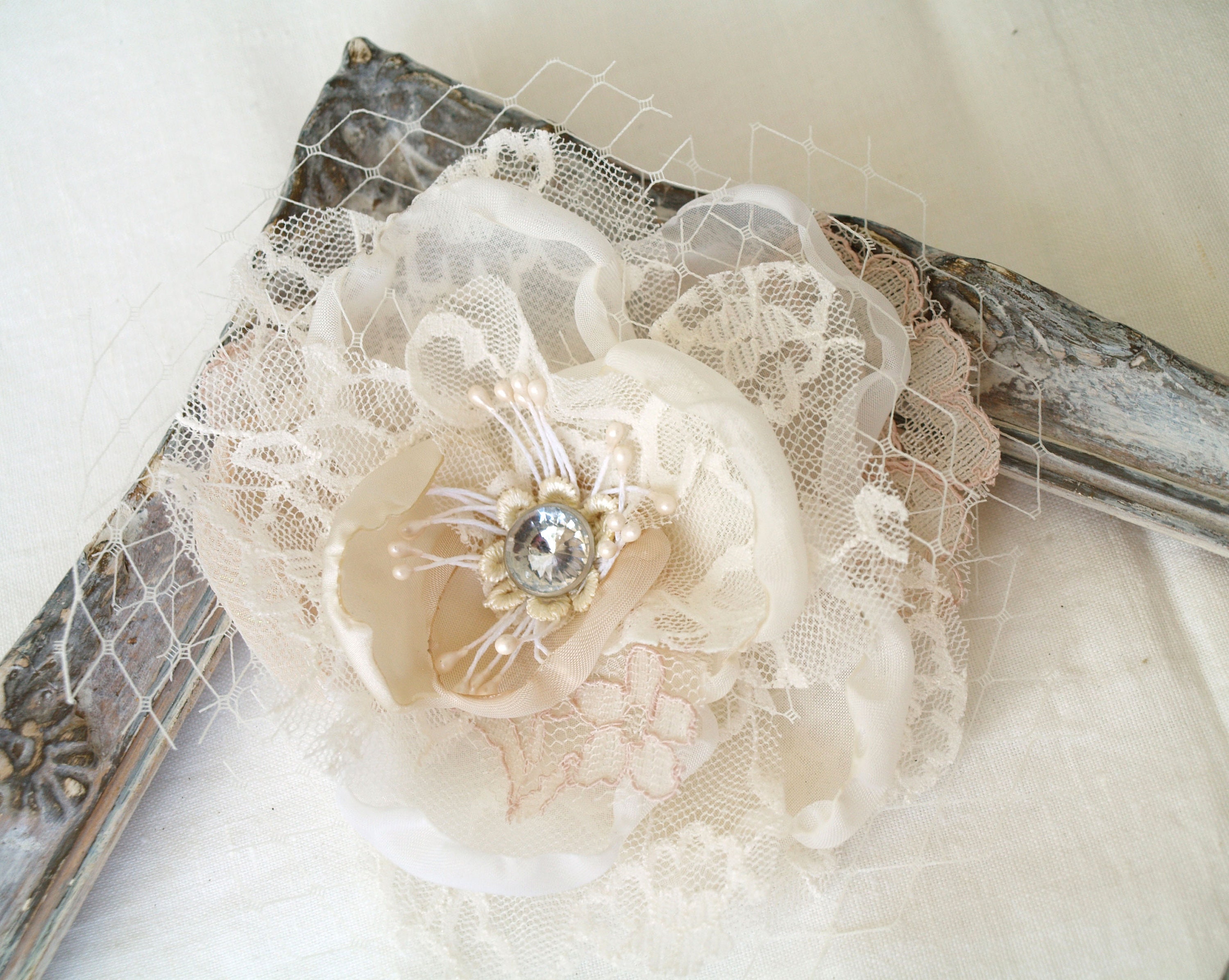 Natural White Lace Flower Brooch: Cream White Silk Bridal 