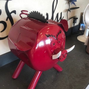 Razorback pig made from recycled metal and farm parts propane pig