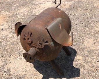 Helium tank pig metal art pig made for upcycled Helium tank and other recycled parts