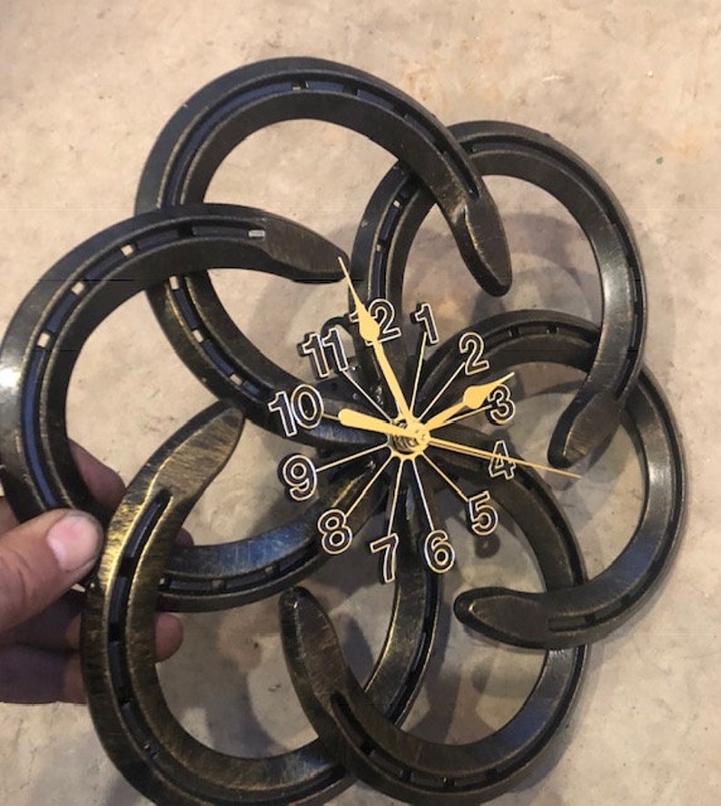 Horseshoe Wall Clock Horse Shoe Art Rustic Home Decor Etsy