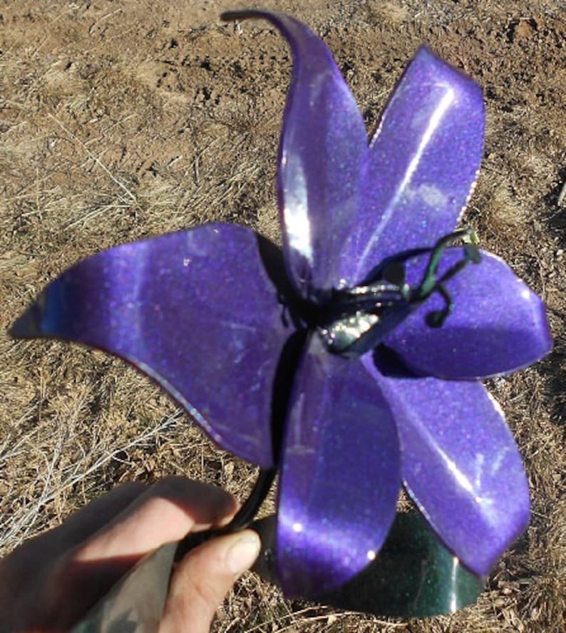 Metal lily with stem leaves and a flawless powdercoat finish Etsy