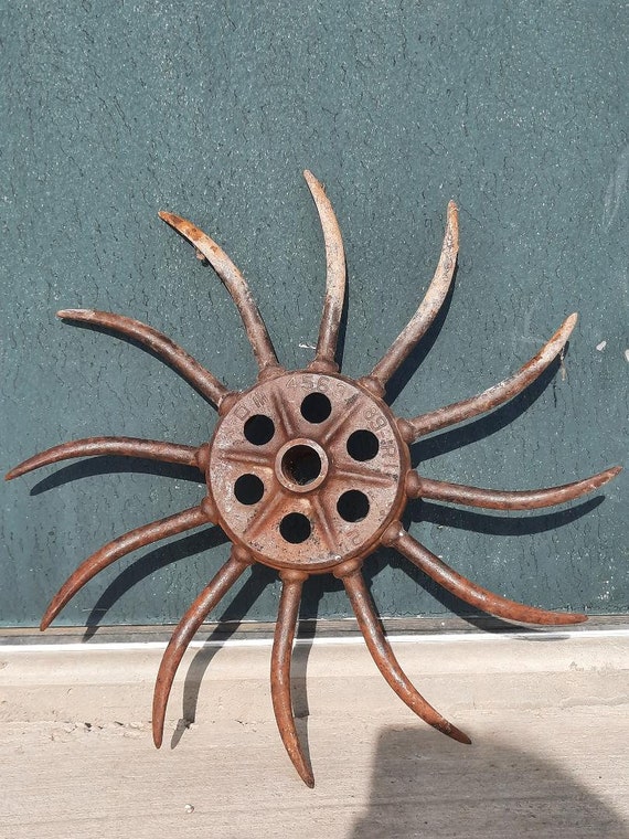 Antique Rotary hoe Wheel 12 Tine Cultivator Wheel Farm Equipment