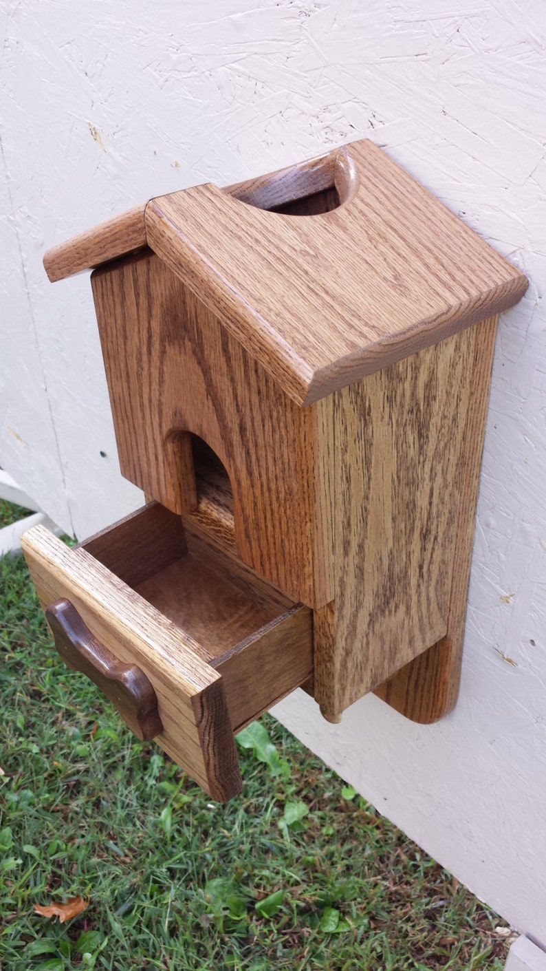 Doggie Walking Station