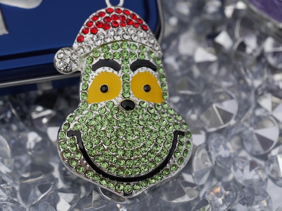 New Full Rhinestones the Grinch and Red Santa Hat Retractable ID Name Badge  Holder. 