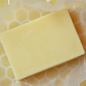Beeswax Lotion Bar Lemon Eucalyptus Skin Cream Body Butter Essential Oil Travel Tin Moisturizing Natural image 3