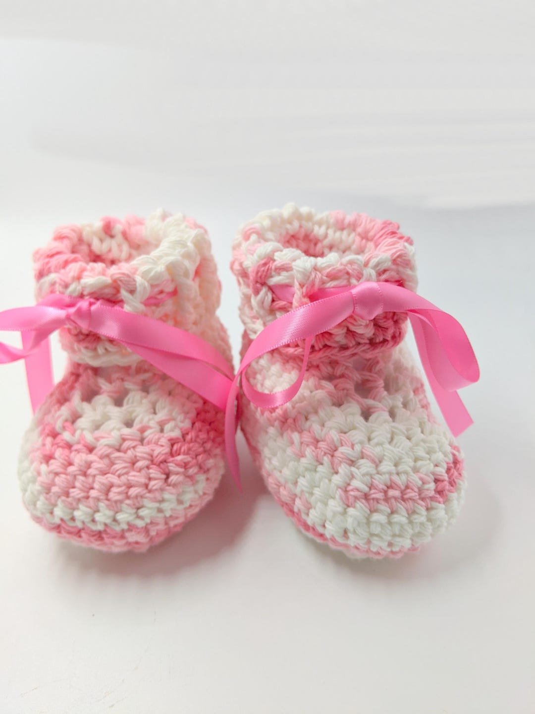Babyhug Cotton Knit Floral Print Mittens & Booties - Pink main image 0