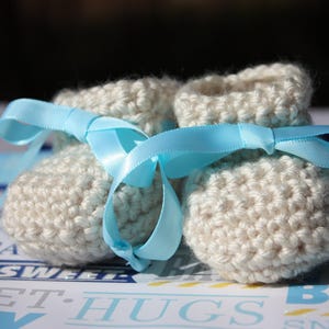 Oatmeal Newborn Baby Booties Oatmeal Crochet Booties Baby Boy Booties image 3