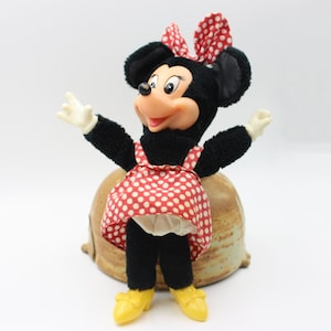 Vintage Minnie Mouse Doll - Wallace Berrie Disney Plush - MinnieB