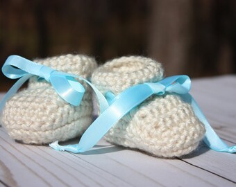 Oatmeal Newborn Baby Booties - Oatmeal Crochet Booties - Baby Boy Booties  -