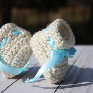 Oatmeal Newborn Baby Booties Oatmeal Crochet Booties Baby Boy Booties image 5