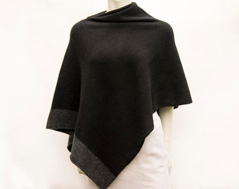 Poncho in soft Merino Wool