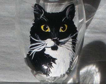 Cat glasses, cat wine glass, dog wine glass, cat wine glasses, custom wine glass, pet wine glass,