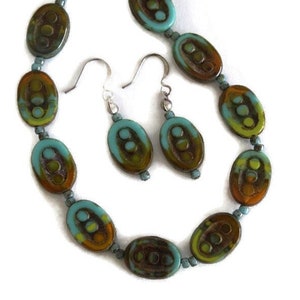 Czech Glass Necklace Set, Blue, Green and Brown Picasso Oval Table Cut Beaded Necklace and Matching Earrings Bild 1