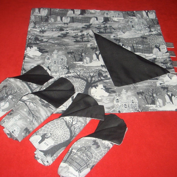 Halloween Haunted House Placemats and Napkins Reversible, Halloween Dinner Party, Set of Four, Halloween Kitchen