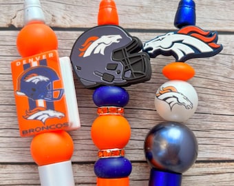 Penna con perline dei Denver Football / Accessorio da scrivania per tifosi di football arancione e blu