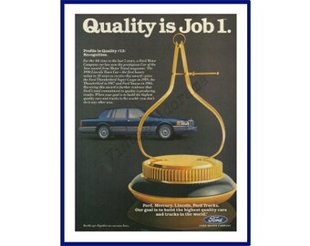 LINCOLN  TOWN CAR Automobile Original 1990 Vintage Color Print Advertisement - "Quality is Job 1."