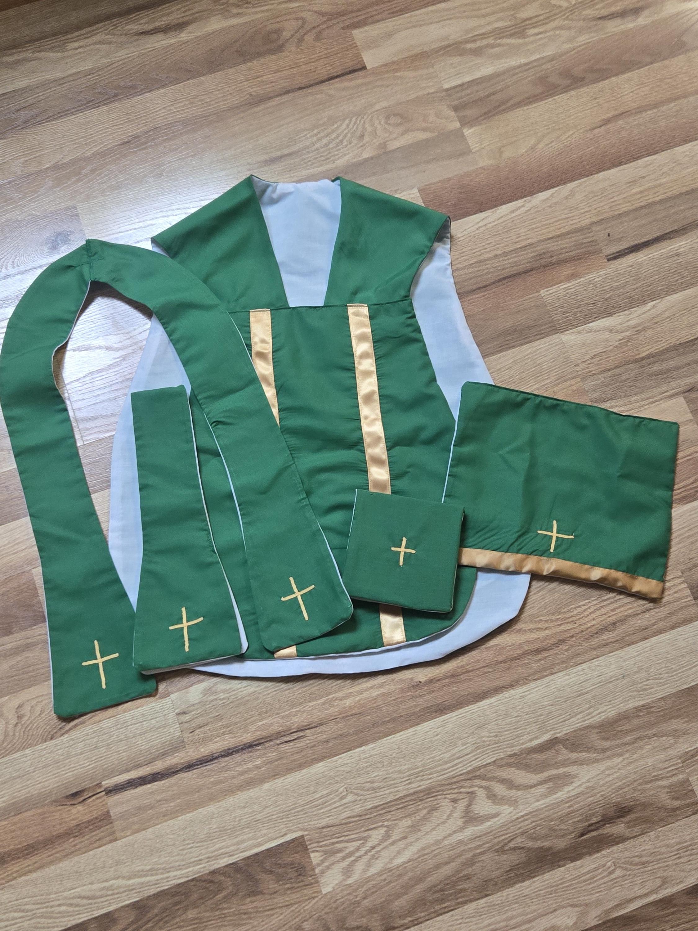 Chasuble Violette Fiddleback - Vêtement De Cérémonie Religieuse, Neuf, The Church Shoppe