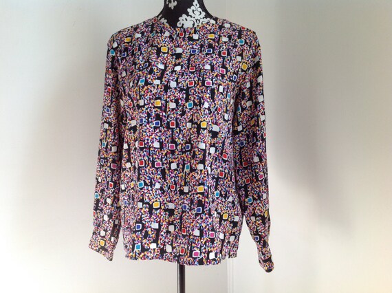 Abstract Black and Fuchsia Geometric Pattern Blou… - image 1